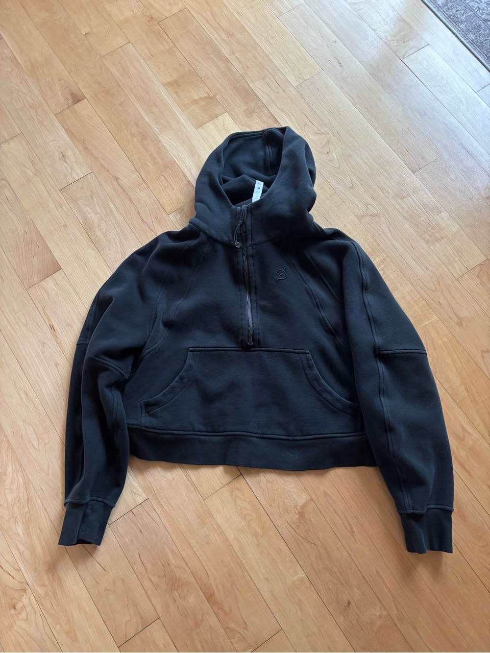 Lululemon Scuba